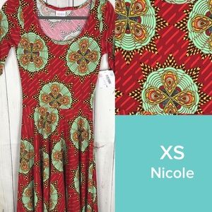 Lularoe nicole dress